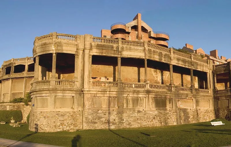 Galerías Punta Begoña